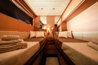JOY yacht charter: Twin Cabin