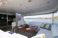 CANEREN yacht charter: Aft Seating Area