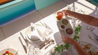 LADY-EMMA yacht charter: Flybridge dining