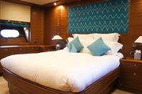 LADY-EMMA yacht charter: VIP Cabin