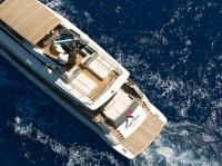 LADY-EMMA yacht charter: LADY EMMA underway
