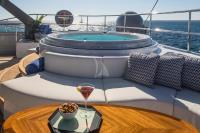 CARTOUCHE yacht charter: Jacuzzi - Â© Stuart Pearce