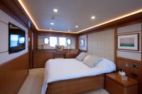 BEST-OFF yacht charter: Lower Deck Master Cabin