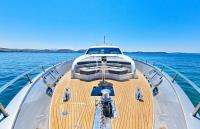 SUN-ANEMOS yacht charter: Sundeck