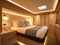 KAJIKIA yacht charter: KAJIKIA master cabin
