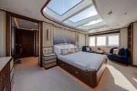 DELTA-ONE yacht charter: Master