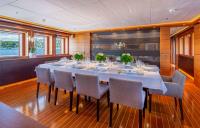 ZALIV-III yacht charter: Dining area