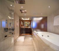 ZALIV-III yacht charter: Master Bath II