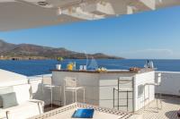 ZALIV-III yacht charter: Sundeck - Bar