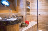 ZANZIBA yacht charter: Guests double cabin bathroom