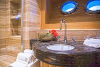 ZANZIBA yacht charter: Twin cabin 1 bathroom