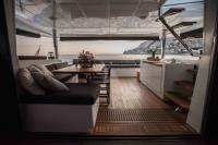 SOLEANIS-II yacht charter: Aft deck dining