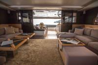 SOLEANIS-II yacht charter: Main saloon 2
