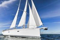 HELENE yacht charter: Sailing