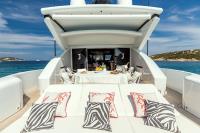 JAJARO yacht charter: Stern sunpad