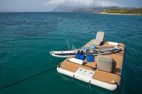 INDIAN yacht charter: Platform with toys