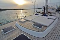 WIND-OF-CHANGE yacht charter: WIND OF CHANGE - photo 17