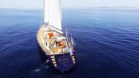 WIND-OF-CHANGE yacht charter: Aft view