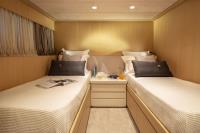 SUMMER-FUN yacht charter: Twin Cabin