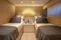 SUMMER-FUN yacht charter: Twin Cabin