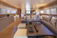SUMMER-FUN yacht charter: Saloon