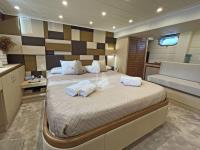 LA-CHICCA yacht charter: LA CHICCA - photo 12