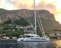LOOMA yacht charter: LOOMA - At anchor