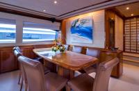 PIOLA yacht charter: Dining area