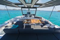 SUMMER-STAR yacht charter: Fly Bridge