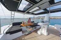 SUMMER-STAR yacht charter: Fly Bridge