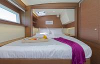 SUMMER-STAR yacht charter: Cabins