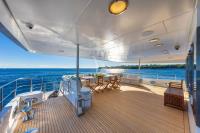 TAHI yacht charter: Main Deck Aft