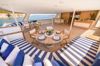 WIND-OF-FORTUNE yacht charter: Aft Deck