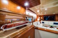 WIND-OF-FORTUNE yacht charter: Salon