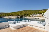 WIND-OF-FORTUNE yacht charter: Sun Deck