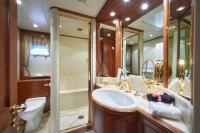 COME-PRIMA yacht charter: Double Cabin Ensuite