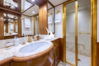 COME-PRIMA yacht charter: COME PRIMA convertible cabin ensuite