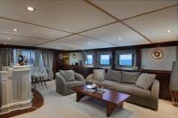 KALIZMA yacht charter: Saloon