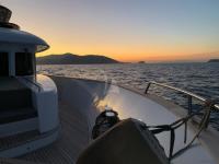 DON-MICHELE yacht charter: Bow view