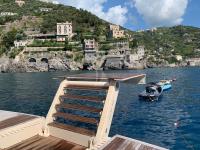 DON-MICHELE yacht charter: Transformer