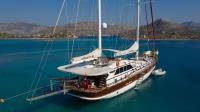 SERENITY-86 yacht charter: AT ANCHOR