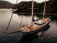 BLUE-HEAVEN yacht charter: BLUE HEAVEN - photo 1