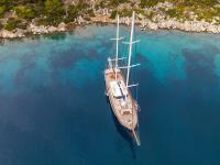 BLUE-HEAVEN yacht charter: BLUE HEAVEN - photo 2