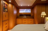 RESILIENCE yacht charter: Master Cabin's office zone