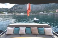 RESILIENCE yacht charter: Flying Bridge cushions