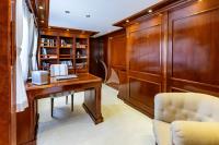 TANANAI-BY-POPOTINE yacht charter: Master Cabin