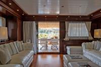 TANANAI-BY-POPOTINE yacht charter: Salon