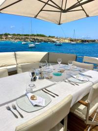 TANANAI-BY-POPOTINE yacht charter: TANANAI BY POPOTINE - photo 14