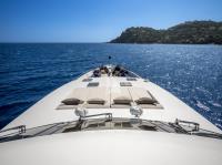 SUNLINER-X yacht charter: Fore Deck
