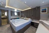 LADY-ELEGANZA yacht charter: LADY ELEGANZA - photo 44